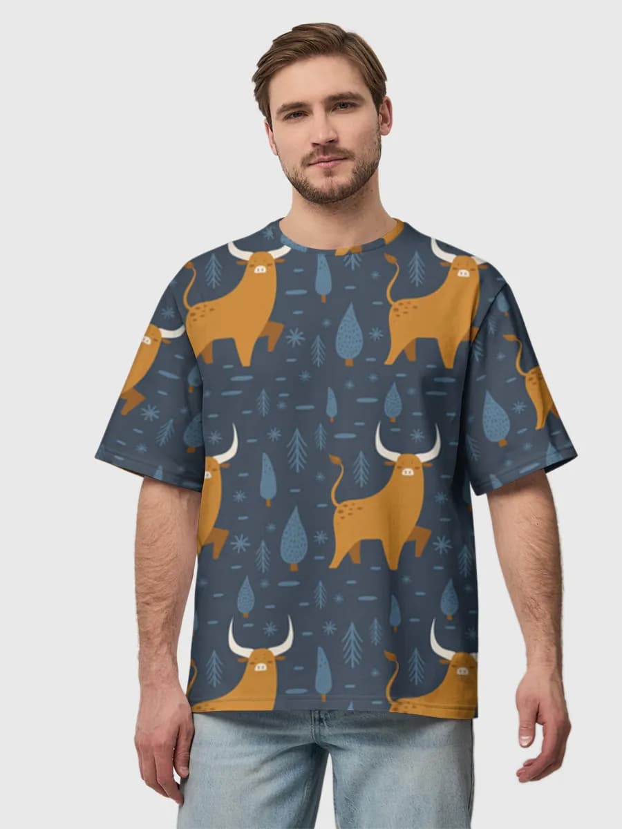 Cute Longhorns In Forest — Men's oversized cotton T-shirt