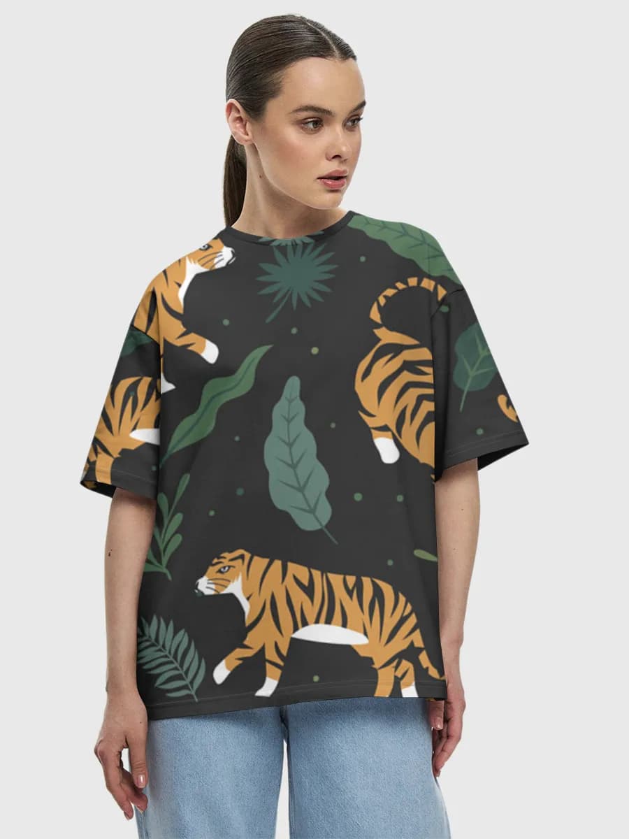 Women's oversized cotton T-shirt