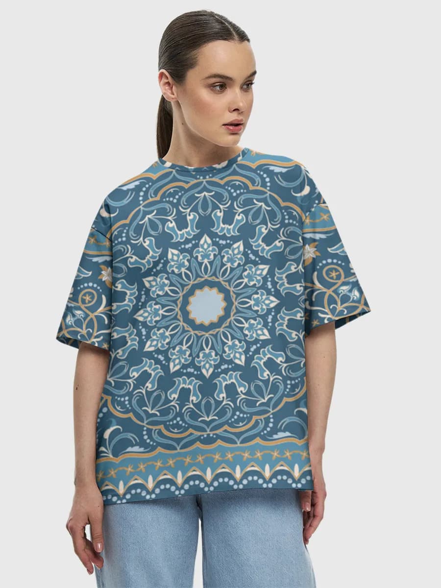 Women's oversized cotton T-shirt