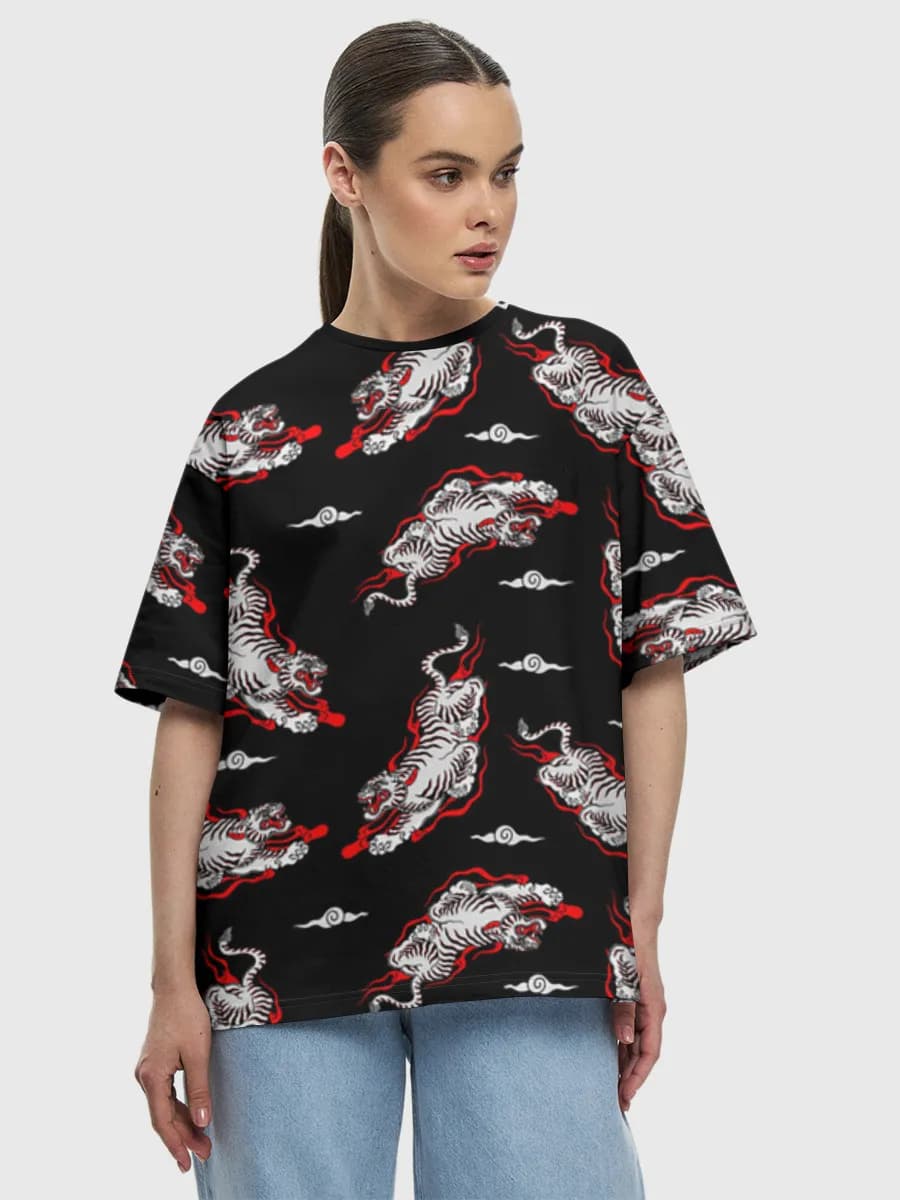 Women's oversized cotton T-shirt