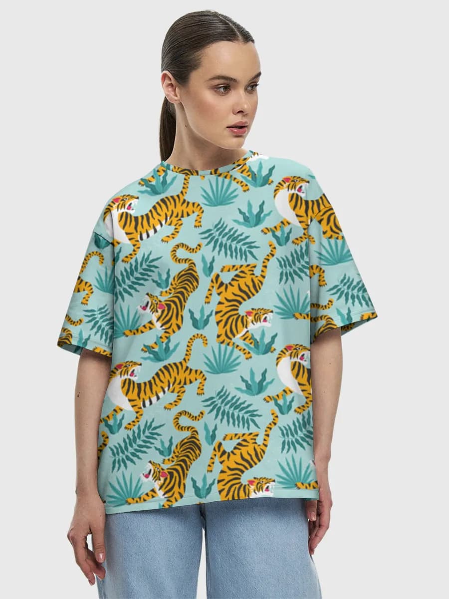 Women's oversized cotton T-shirt