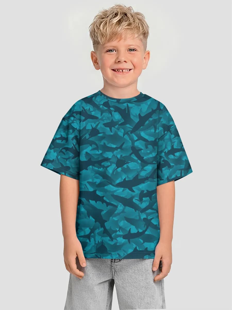 Children's T-shirt. Oversized