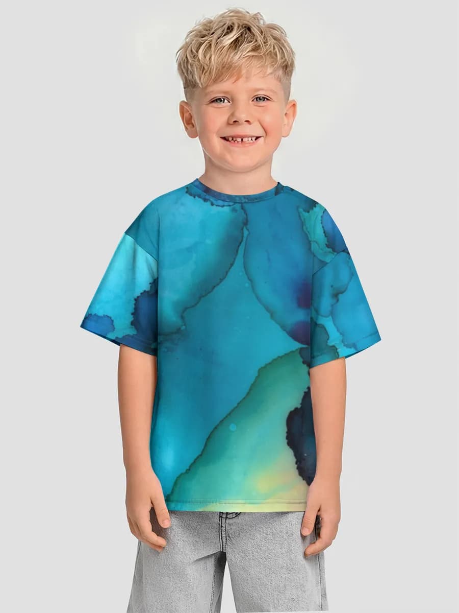 Children's T-shirt. Oversized