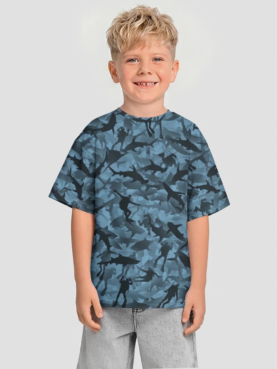 Children's T-shirt. Oversized