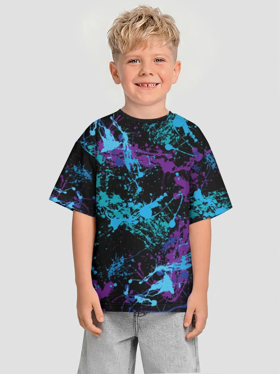 Children's T-shirt. Oversized