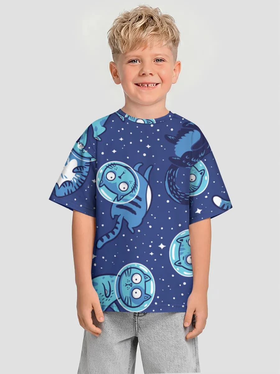 Children's T-shirt. Oversized