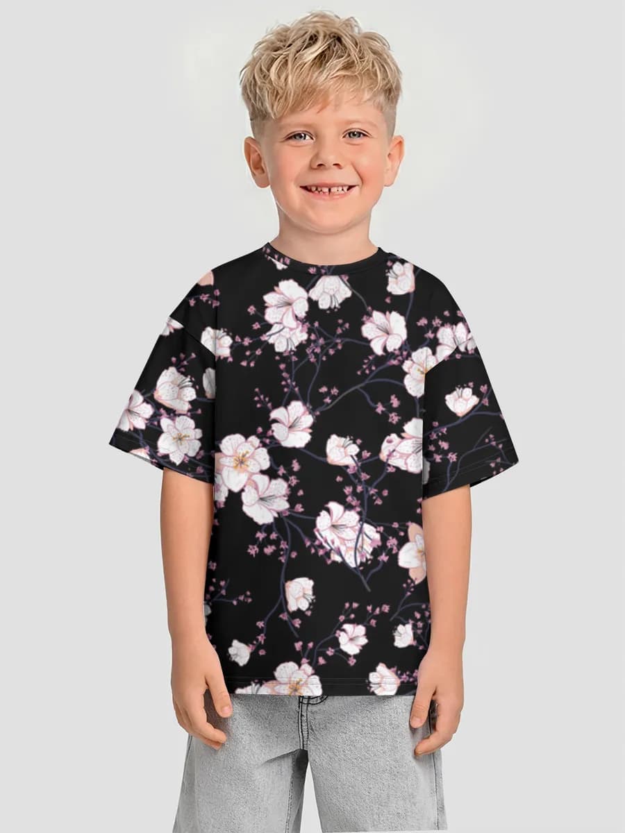 Children's T-shirt. Oversized