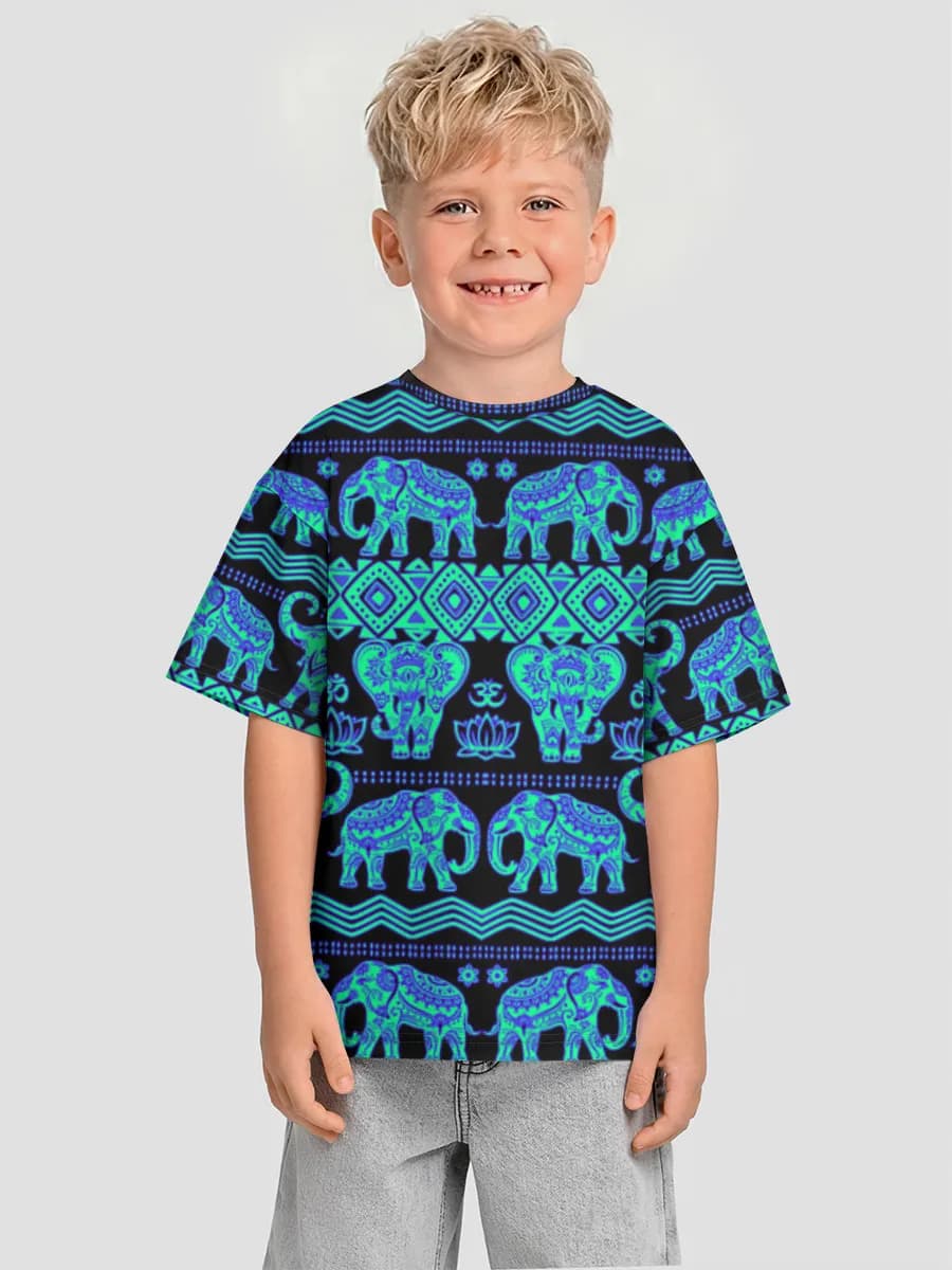 Children's T-shirt. Oversized