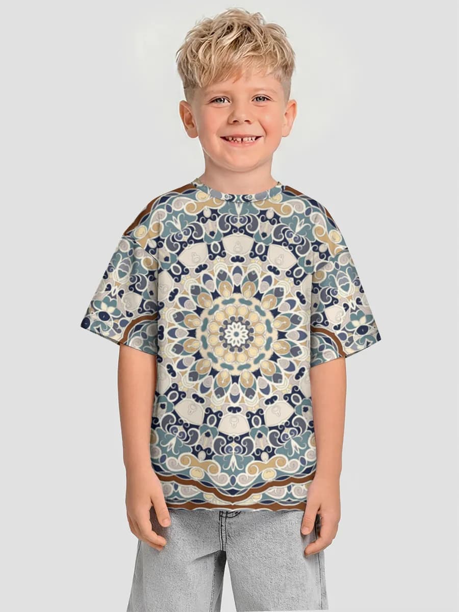 Children's T-shirt. Oversized