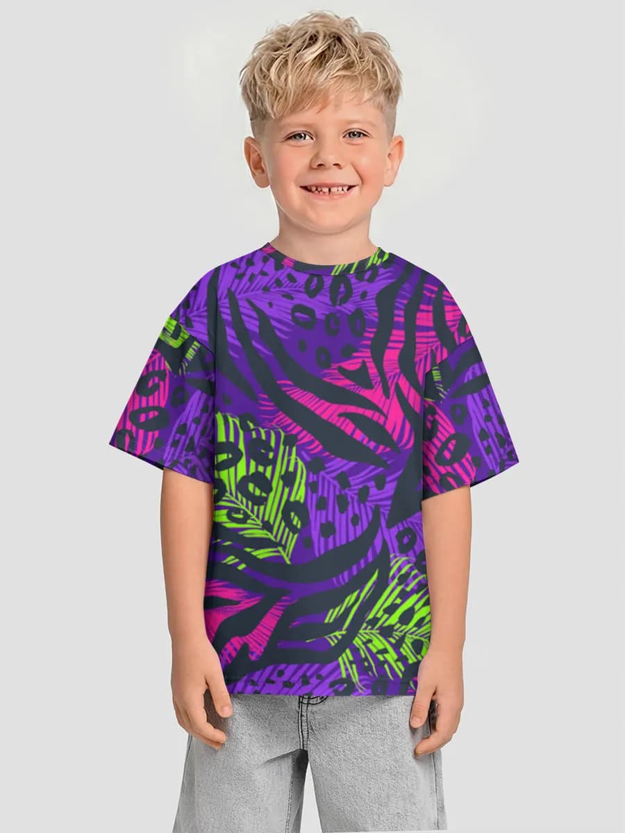 Children's T-shirt. Oversized