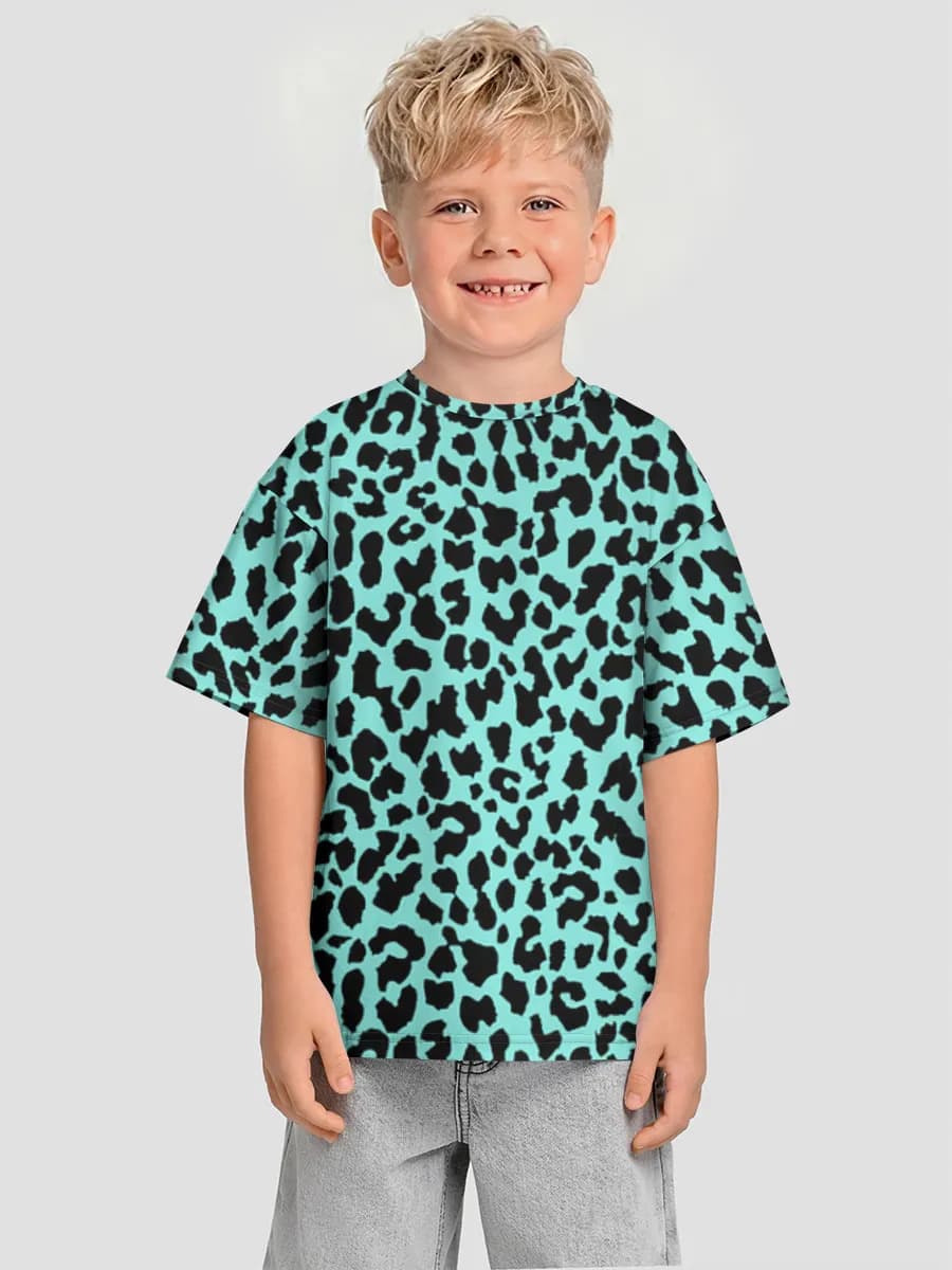 Children's T-shirt. Oversized