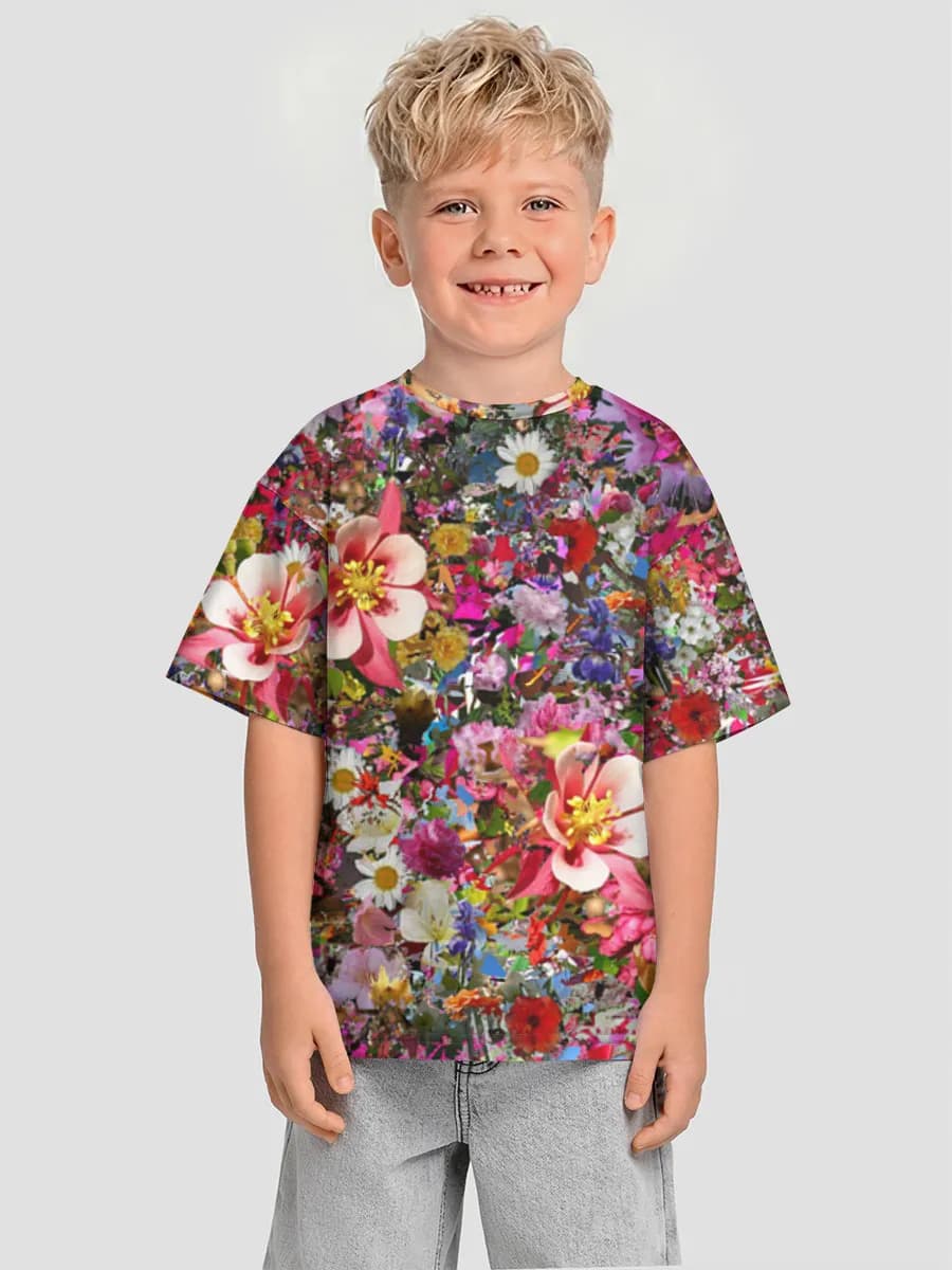 Children's T-shirt. Oversized