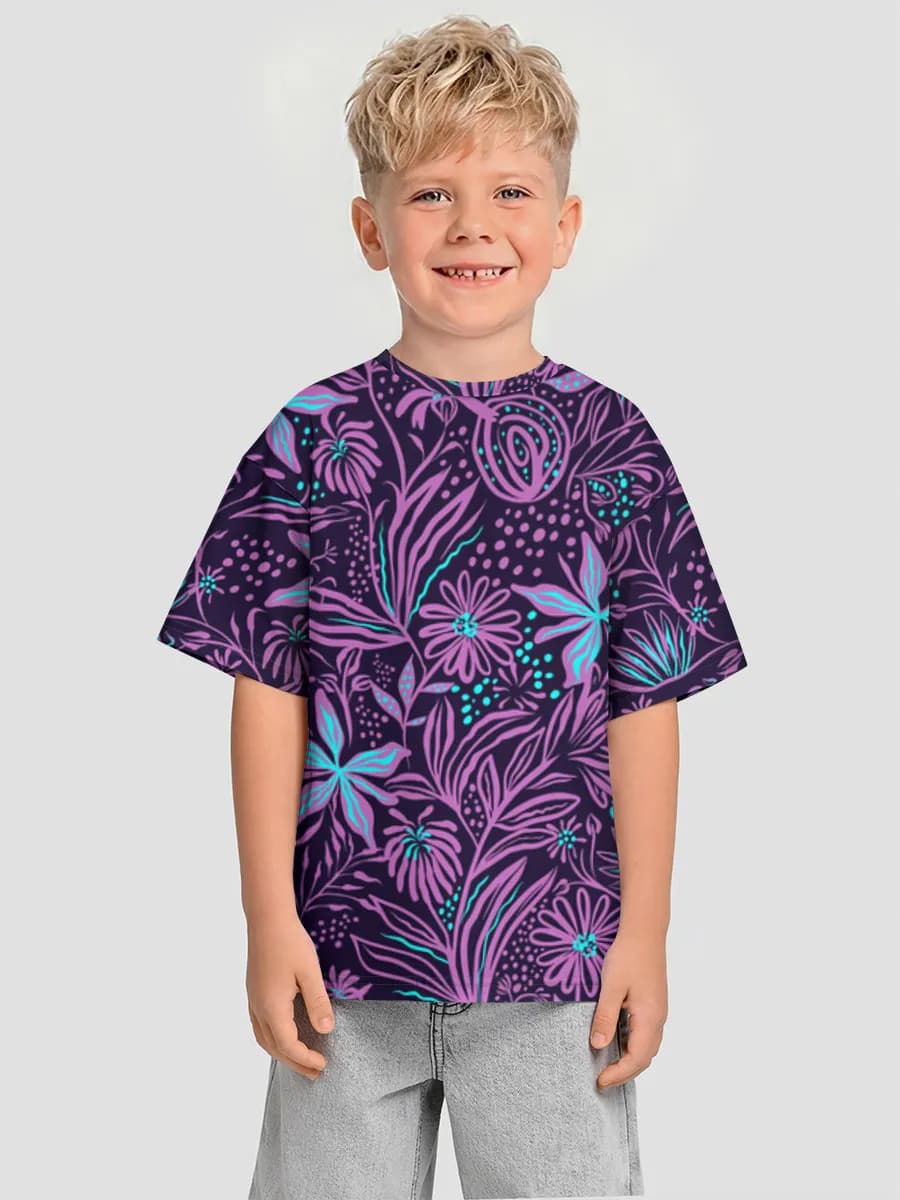 Children's T-shirt. Oversized
