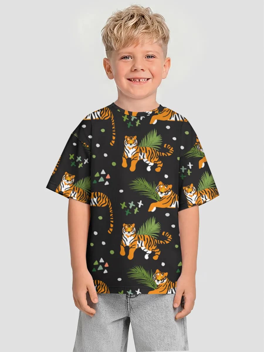 Children's T-shirt. Oversized