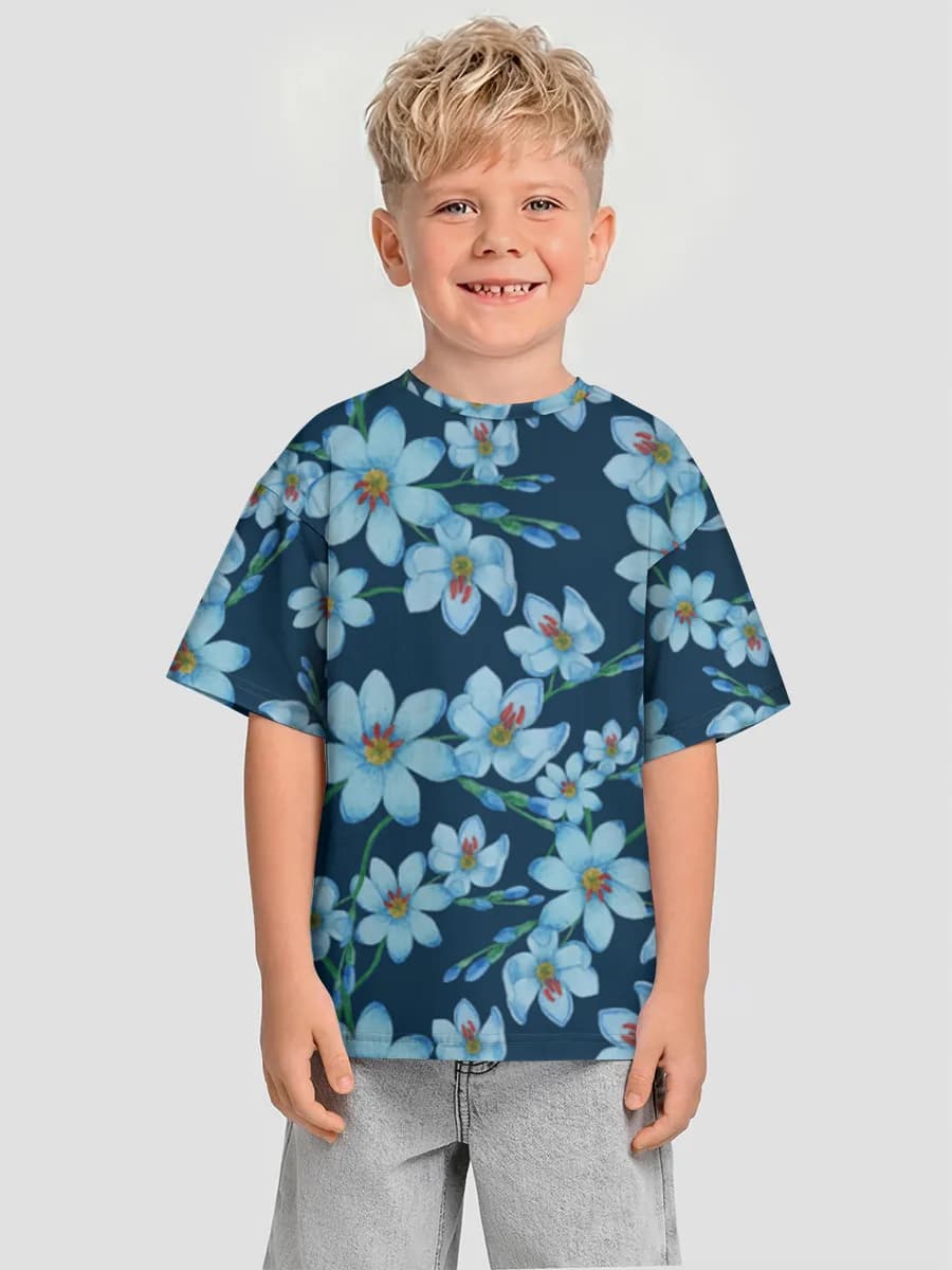 Children's T-shirt. Oversized
