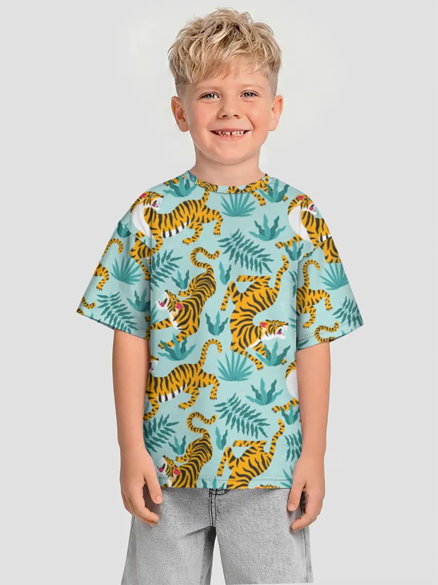 Children's T-shirt. Oversized