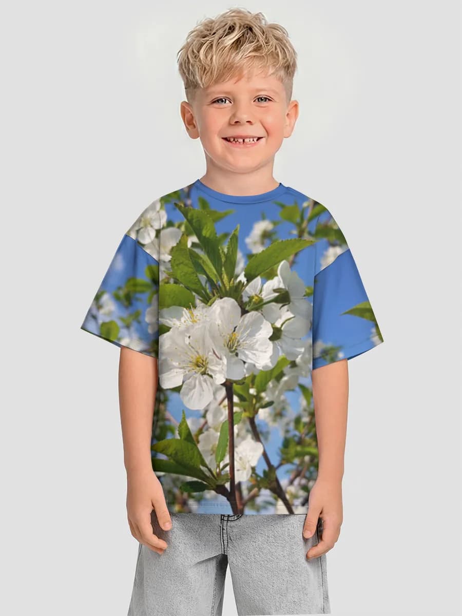 Children's T-shirt. Oversized