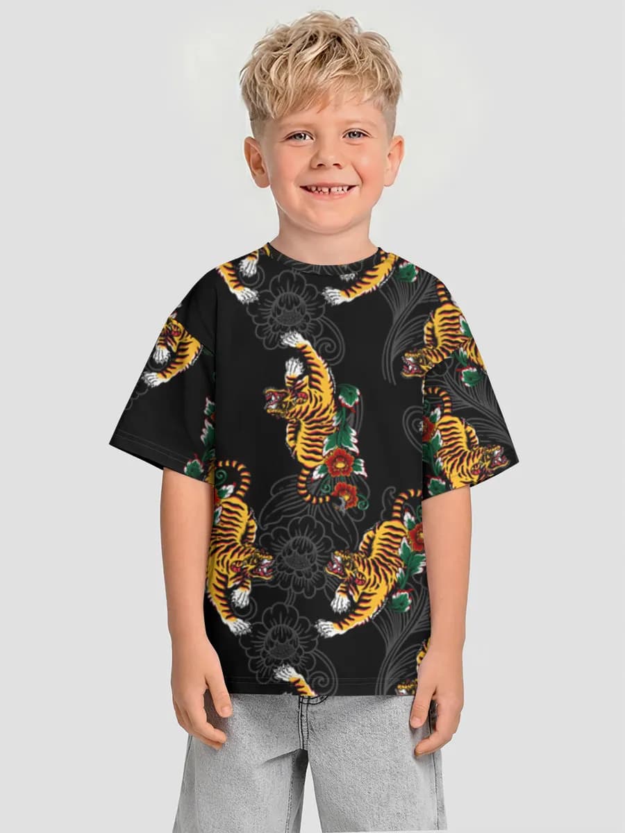 Children's T-shirt. Oversized