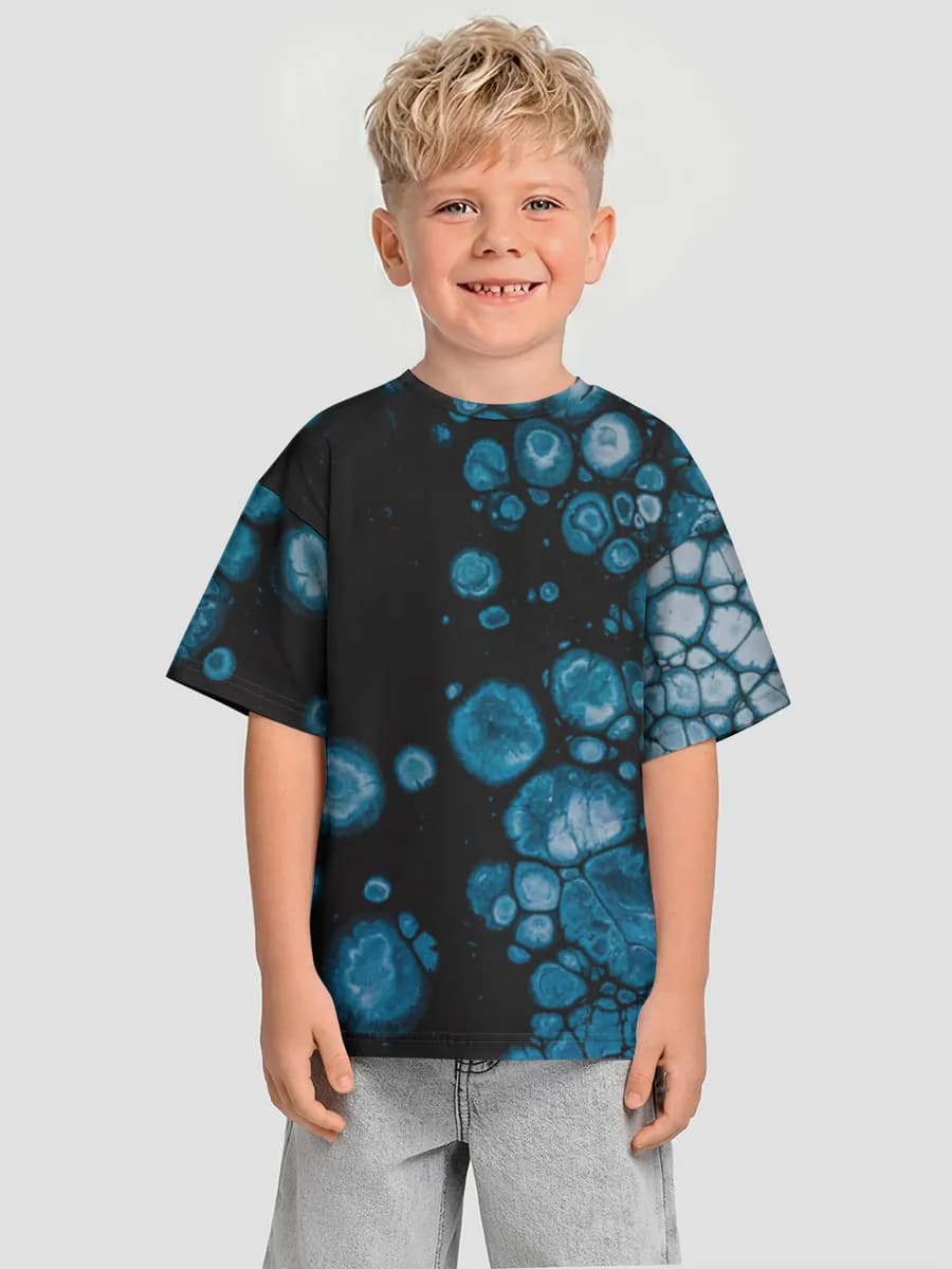 Children's T-shirt. Oversized