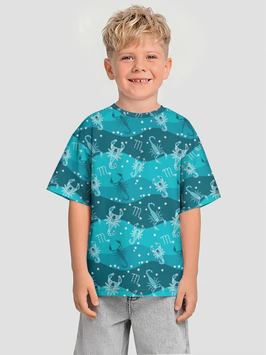 Children's T-shirt. Oversized