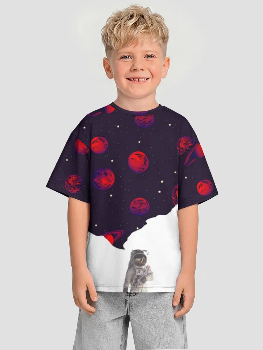 Children's T-shirt. Oversized