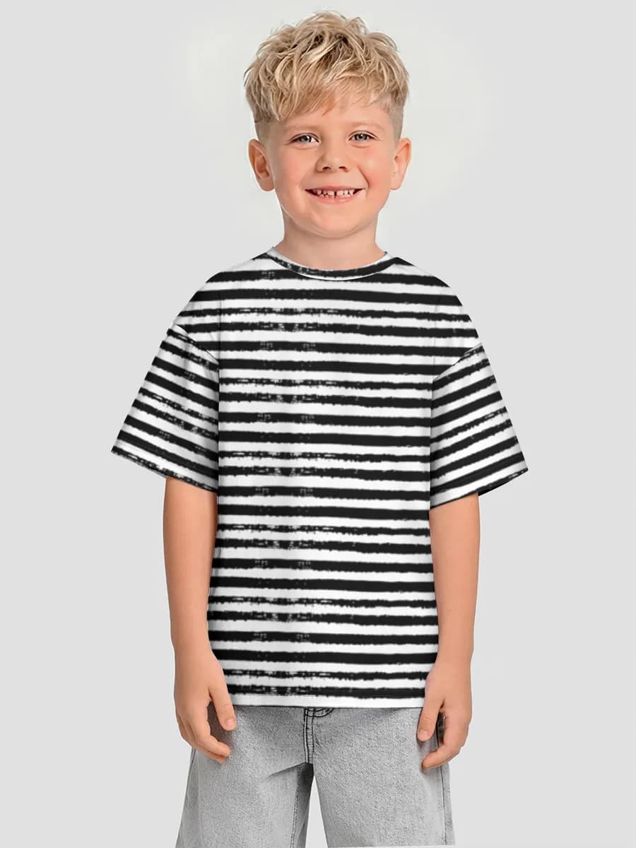 Children's T-shirt. Oversized