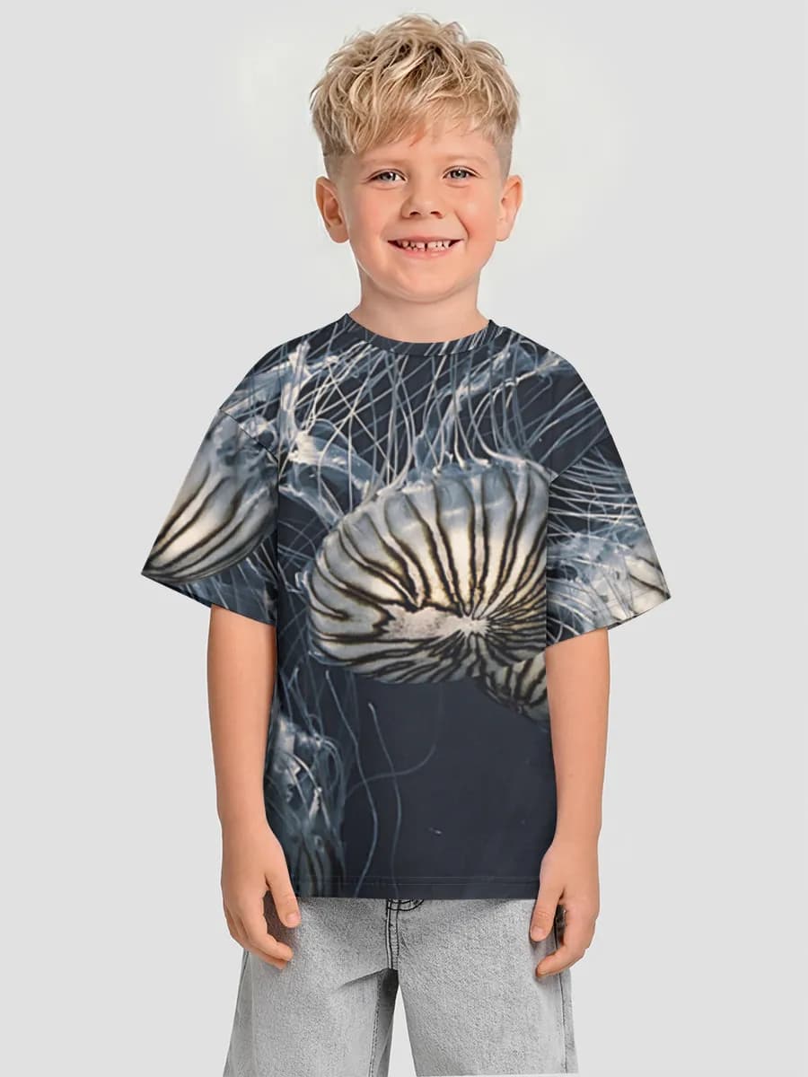 Children's T-shirt. Oversized