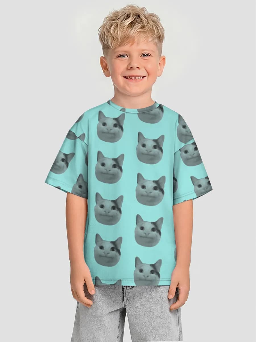 Children's T-shirt. Oversized