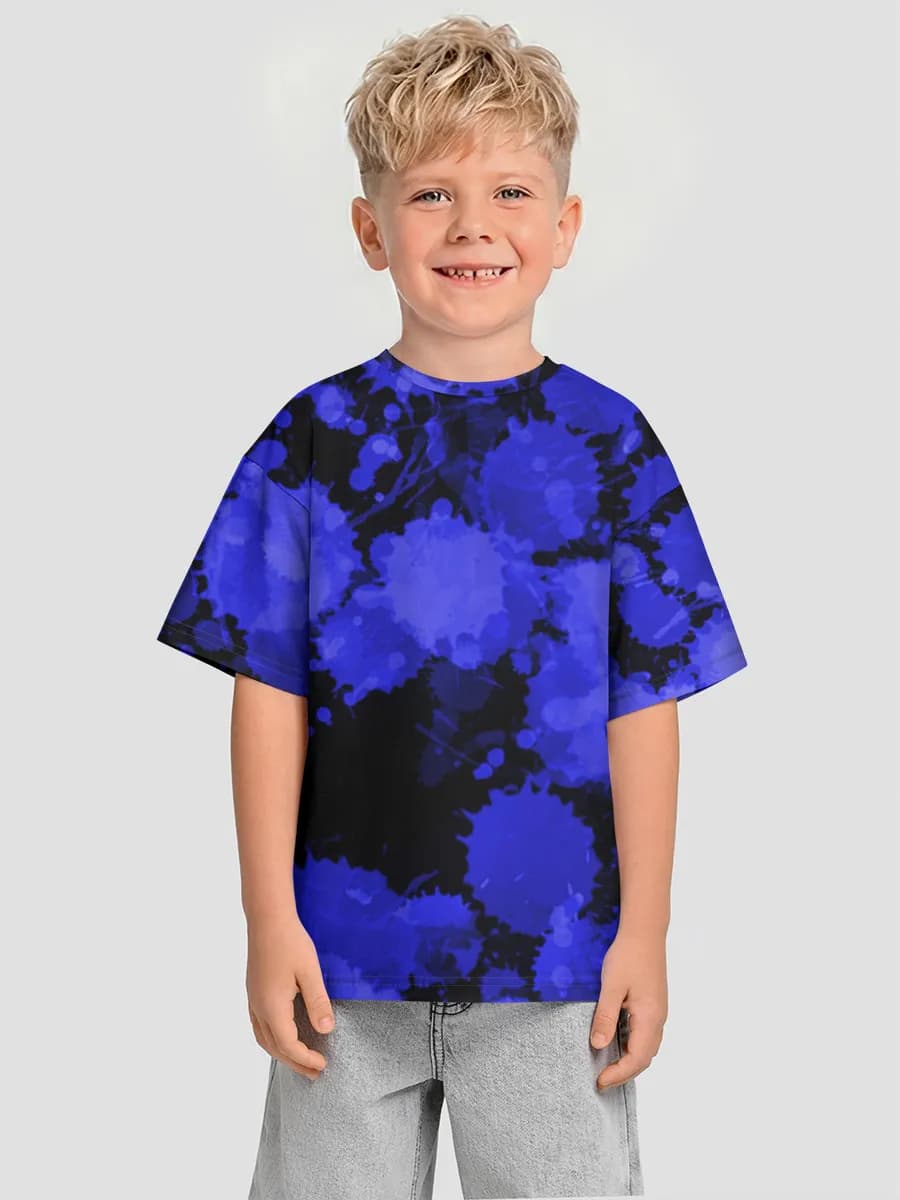 Children's T-shirt. Oversized