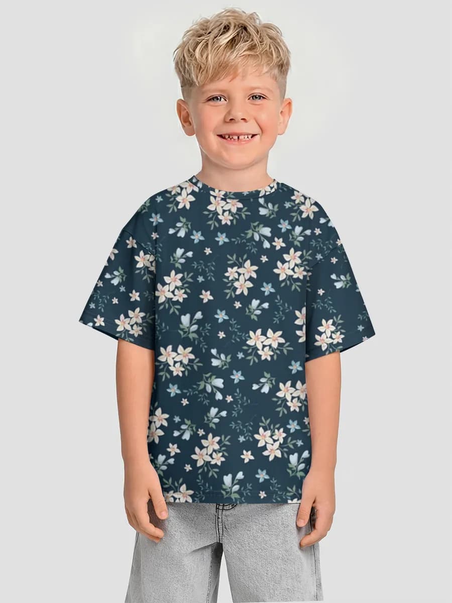 Children's T-shirt. Oversized