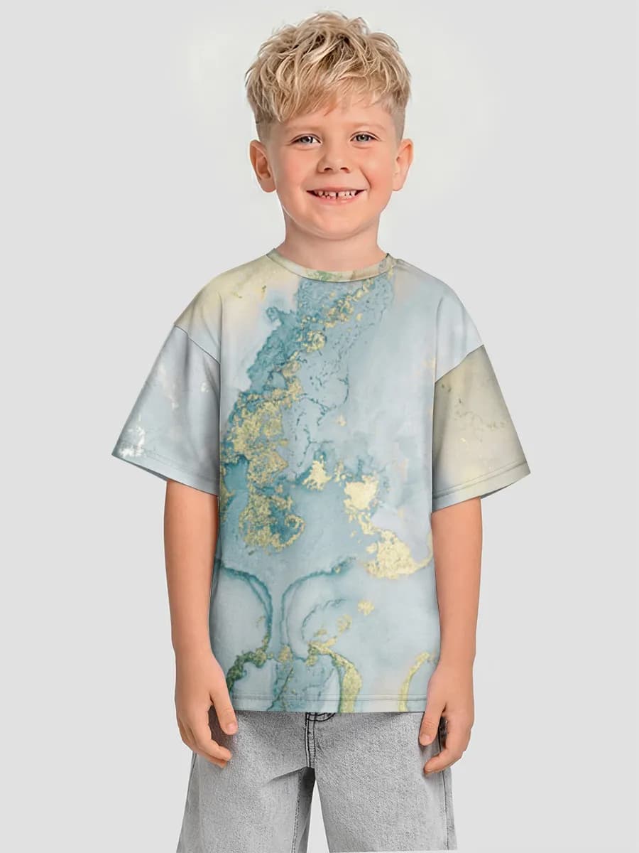 Children's T-shirt. Oversized