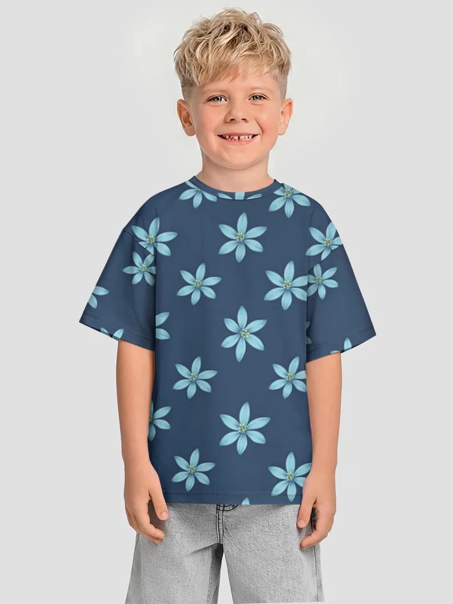 Children's T-shirt. Oversized