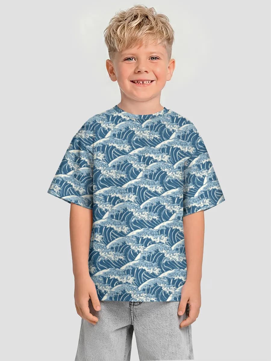 Children's T-shirt. Oversized