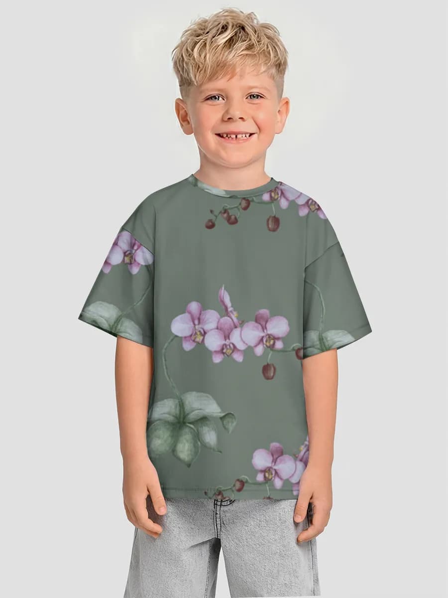 Children's T-shirt. Oversized