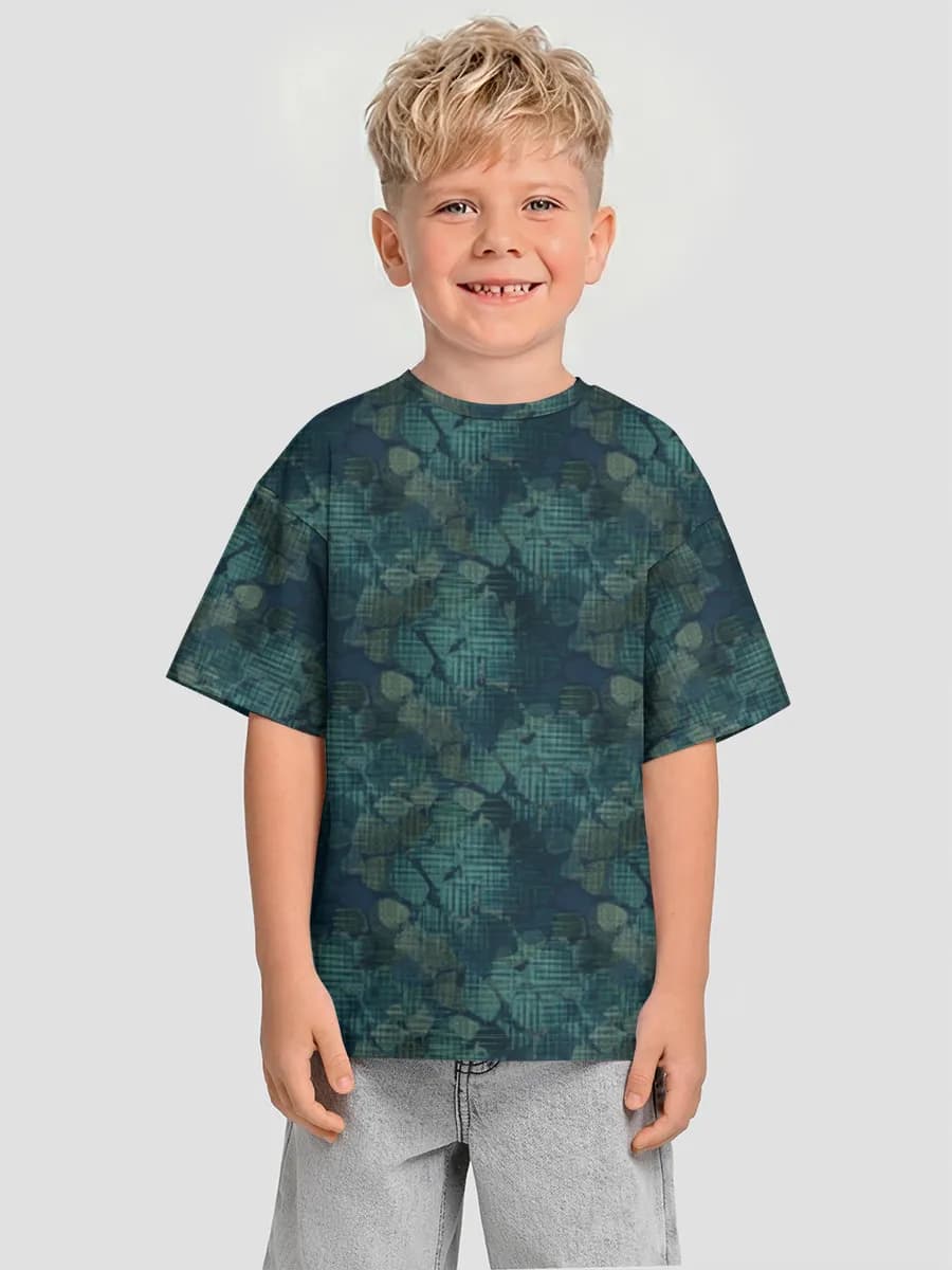Children's T-shirt. Oversized