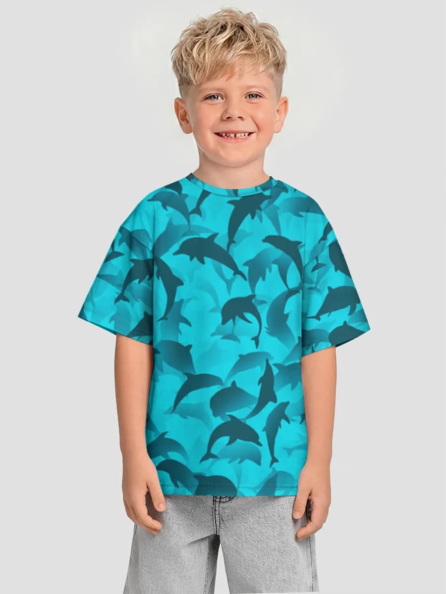 Children's T-shirt. Oversized