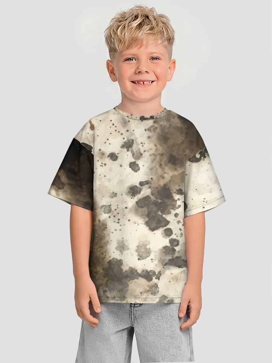Children's T-shirt. Oversized