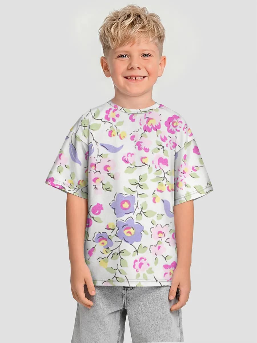 Children's T-shirt. Oversized