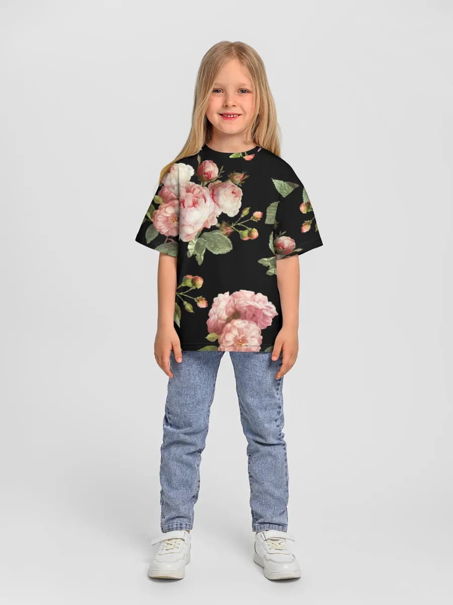 Children's T-shirt. Oversized
