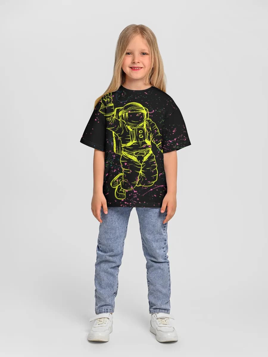 Children's T-shirt. Oversized