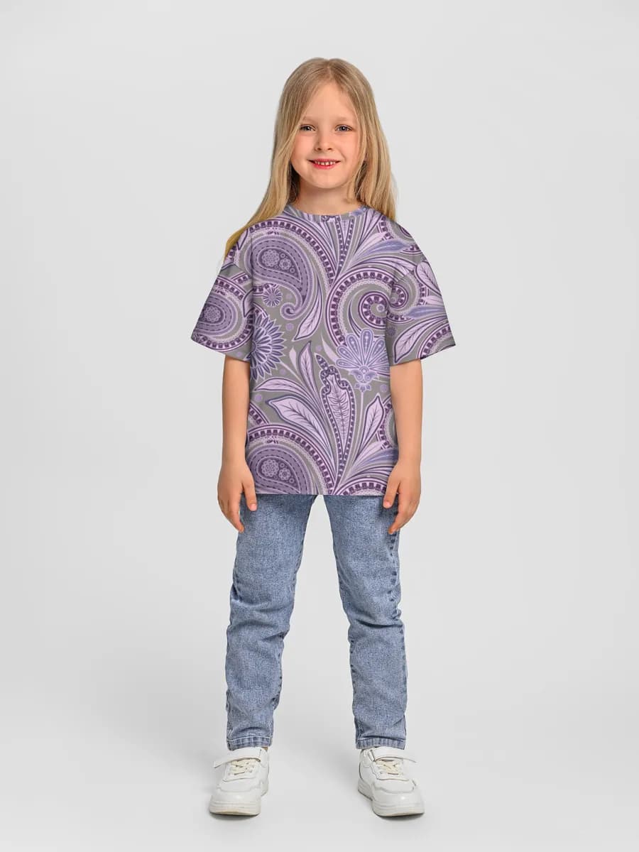 Children's T-shirt. Oversized