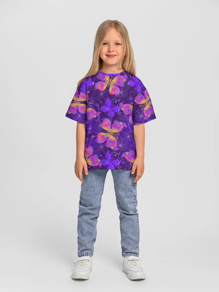 Children's T-shirt. Oversized