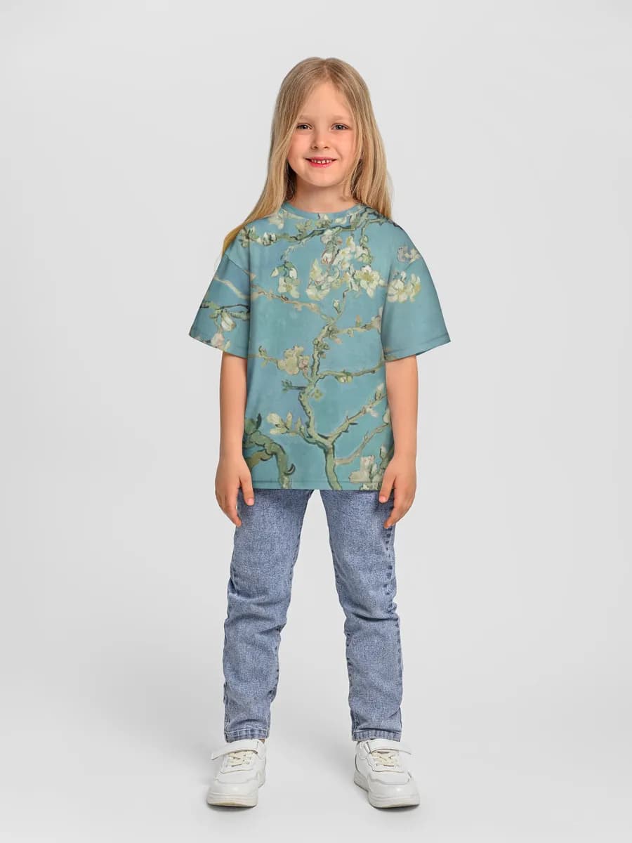 Children's T-shirt. Oversized