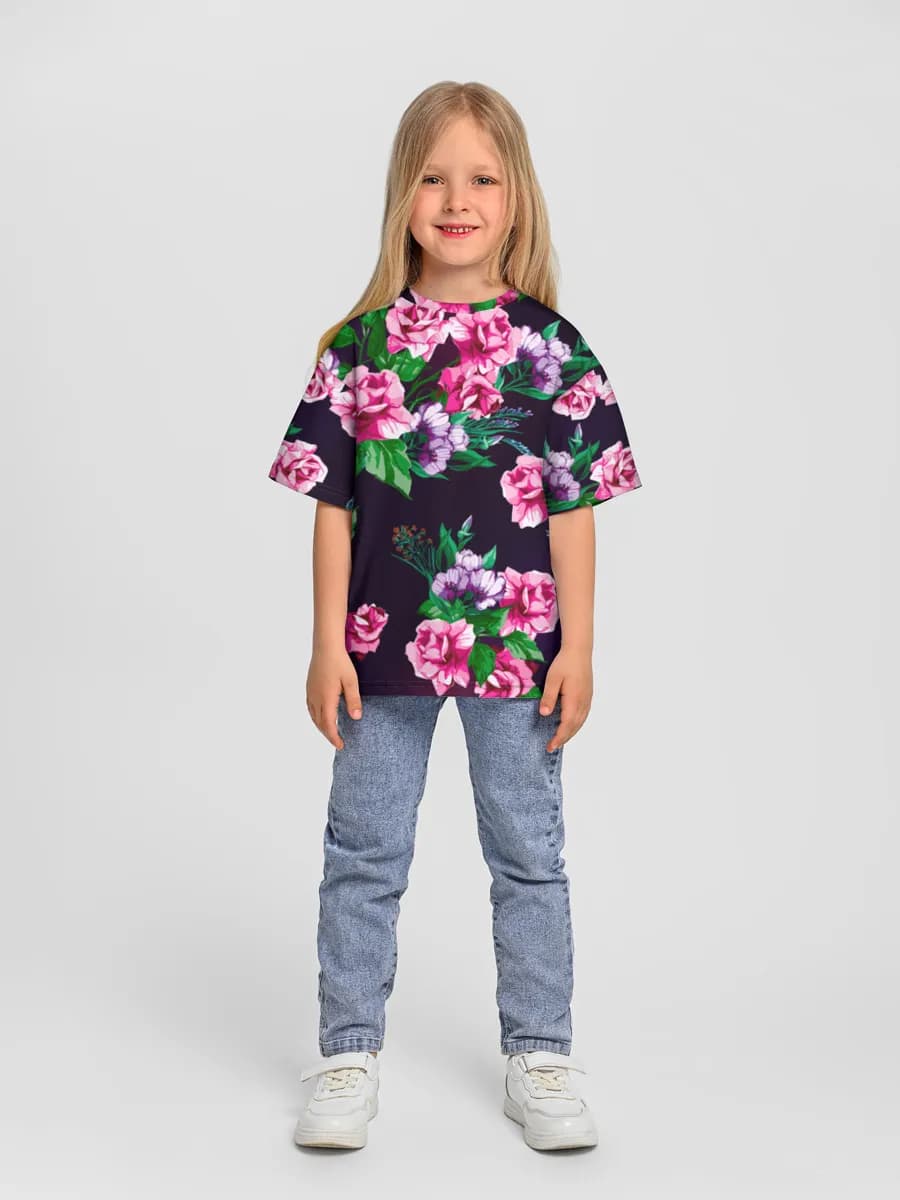 Children's T-shirt. Oversized