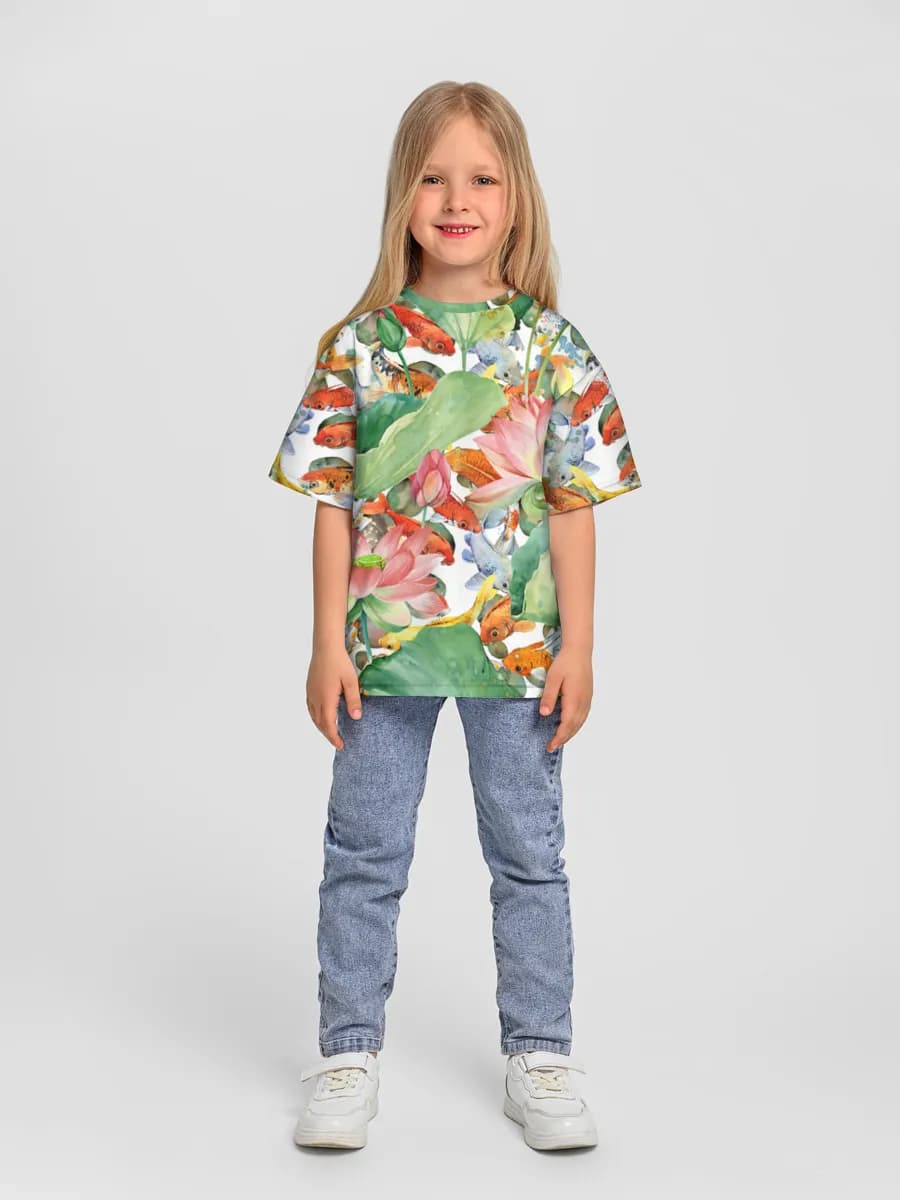 Children's T-shirt. Oversized