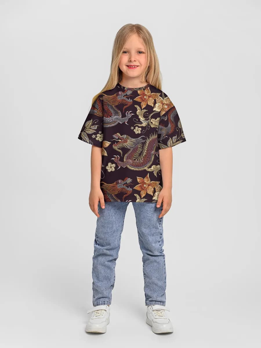Children's T-shirt. Oversized