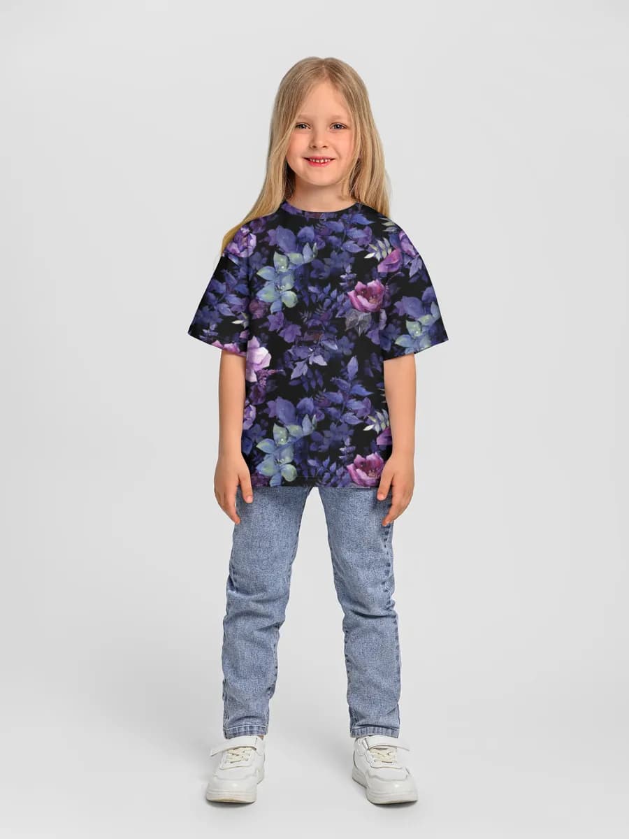 Children's T-shirt. Oversized