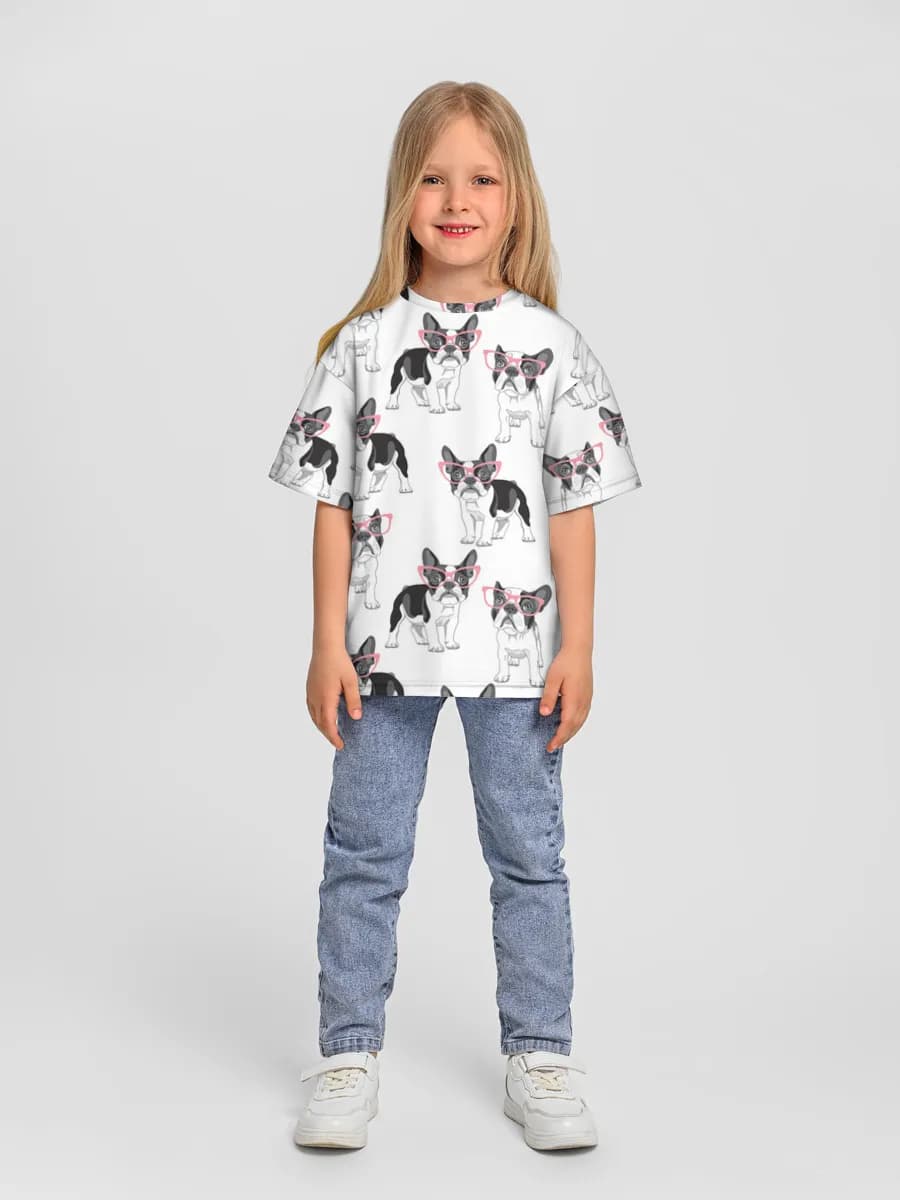 Children's T-shirt. Oversized