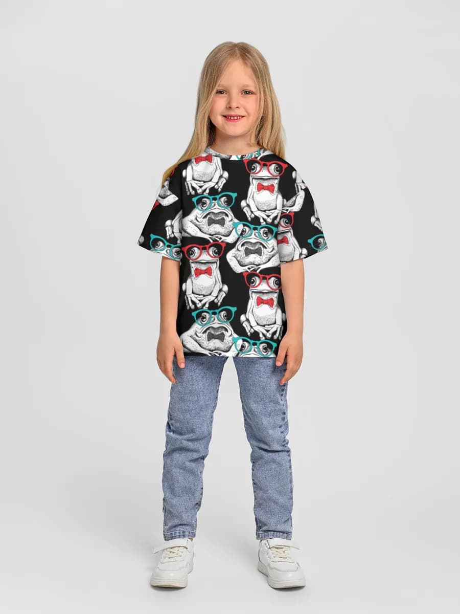 Children's T-shirt. Oversized