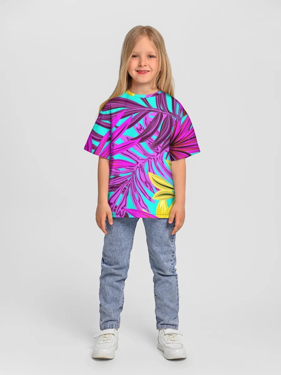 Children's T-shirt. Oversized